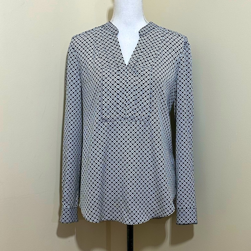 New York & Company Women’s Long Sleeve Work Blouse | Size Large Business Casual